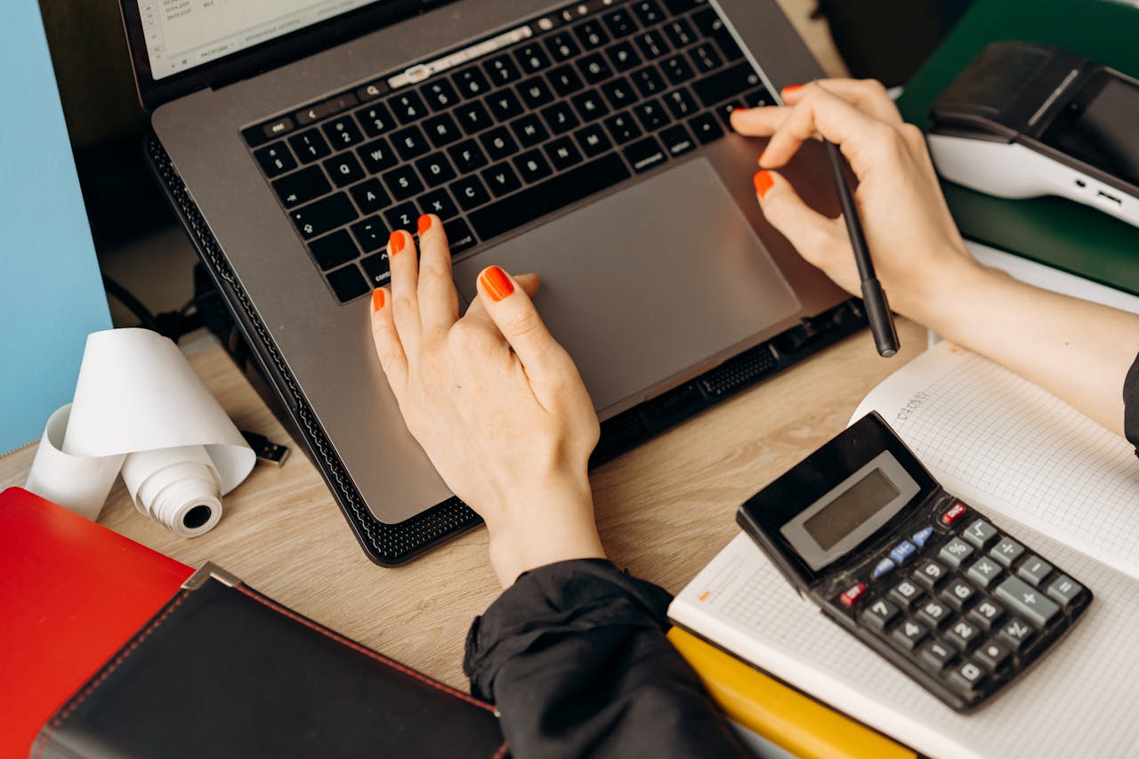 Why Outsourcing Bookkeeping Makes Financial Sense